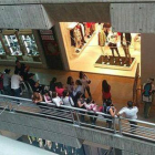 Cola ante un Zara en Venezuela, este pasado fin de semana.-Foto: ÚLTIMAS NOTICIAS
