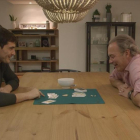 Bertín Osborne y el futbolista Iker Casillas, en uno de los capítulos de 'En la tuya o en la mía'.-