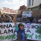 Manifestación contra la mina de uranio de Retortillo Los ganaderos de Salamanca se manifiestan en el municipio de Vitigudino contra la mina de uranio que la empresa Berkeley pretende desarrollar en Retortillo-ICAL