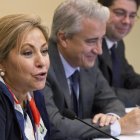 La vicepresidenta de la Junta de Castilla y León y consejera de Empleo, Rosa Valdeón, y el equipo directivo de su departamento celebran consejo de dirección abierto a la sociedad civil y los los medios de comunicación.-ICAL