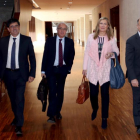 La consejera de Economía y Hacienda de la Junta, Pilar del Olmo antes de comparecer ante la Comisión de Economía y Hacienda de las Cortes de Castilla y León para informar sobre el cierre contable del ejercicio económico 2016 y el proyecto del plan presupu-ICAL