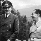 Hitler y Goebbels en junio de 1943, cuando el führer aún no había revelado a su ministro de Propagando el auténtico alcence de la solución final.-ARCHIVO