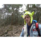 Fotograma del polémico vídeo de Logan Paul en el bosque de los suicidios de Japón.-/ PERIODICO (YOUTUBE)