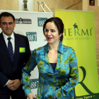 La consejera de Agricultura, Silvia Clemente, y el director general del Grupo Hermi, Santiago Miguel, clausuran las II jornadas de formación de integrados del sector cunícola, del Grupo Hermi-ICAL
