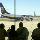 Un vuelo de Ryanair el mes pasado en Villanubla.-MIGUEL ANGEL SANTOS PHOTOGENIC