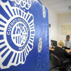 Unidad de violencia de género de la policía nacional-E.M.