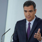 Pedro Sánchez, presidente del Gobierno, en la Moncloa.-JOSÉ LUIS ROCA