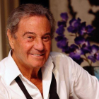 Arturo Fernández, con la pajarita desaliñada, en el 2012.-RICARD CUGAT