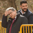 El exdelegado del Gobierno, Enric Millo, a su llegada ayer al Supremo.-JOSÉ LUIS ROCA