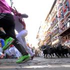 Encierro de San Fermín con toros de Victoriano del Río.-AFP-PHOTO, ANDER GILLENEA