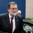 Mariano Rajoy, a su llegada a la cumbre en Bruselas.-EFE/ JULIEN WARNAND