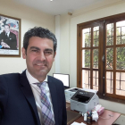 Rafael de Paz, director de la Oficina de Proyectos Internacionales de la Universidad de León (ULE), en su despacho en Rabat.-EL MUNDO
