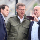 Alfonso Fernández Mañueco, Alberto Núñez Feijóo y Jesús Julio Carnero, en una imagen de archivo en Valladolid.-ICAL