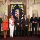 El consejero de Educación, Fernando Rey, junto a su equipo.-ICAL