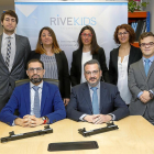 Equipo de la empresa RiveKids Technology en las instalaciones de la empresa en Valladolid.-J. M. LOSTAU