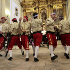 Tradicional baile del Paloteo en la localidad de Casarejos con motivo de la festividad de San Ildefonso-Ical