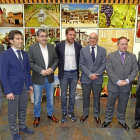 Alberto Bustos, Alfonso Lahuerta, el periodista Óscar Campillo, Óscar Puente, Jesús Julio Carnero, Iñigo Torres (APDV) y Luis Minguela.-J. M. LOSTAU