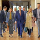 El consejero de Empleo, Carlos Fernández Carriedo (c), comparece en las Cortes.-ICAL