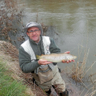 Luis Trujillo, vencedor de la XIV edición del Trofeo de pesca el Campano Soriano.-LEONARDO DE LA FUENTE