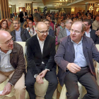 Jesús Julio Carnero, Ramiro Ruiz Medrano y Juan Vicente Herrera ayer, en el acto de precampaña del Partido Popular en Medina del Campo-Ical