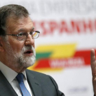 Mariano Rajoy, este martes 30 de mayo, durante un foro empresarial celebrado en la localidad portuguesa de Vila Real, en el marco de la XXIX cumbre luso-española.-LAVANDEIRA JR