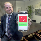 Carlos Martín, abogado impulsor de la aplicación para conocer si tienes derecho a justicia gratuita, en su despacho vallisoletano.-PABLO REQUEJO