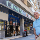 Francisco Heras es el único empresario autónomo de cine en Valladolid. -J. M. LOSTAU