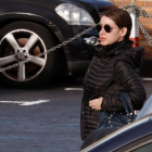 Amelia Lorente, pareja de Lucas Hernández, a su llegada al juzgado de Majadahonda.-EFE / ZIPI
