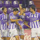 Míchel, Mata, Álex Pérez y André Leão celebran un gol frente al Mirandés.-J.M.LOSTAU