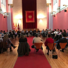 Pleno de la 'Red de Municipios de Valladolid: Hombres por la Igualdad' en la Capilla del Hospital Viejo de la Diputación. - DIPUTACIÓN DE VALLADOLID