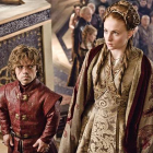 Los actores Peter Dinklage y Sophie Turner, en la serie de la HBO 'Juego de tronos'.-Foto: AP / HBO / HELEN SLOAN