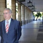 El exconsejero andaluz de Empleo Antonio Fernández, a su llegada a los juzgados de Sevilla, en el 2012-LF / EFE