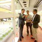 El consejero de Fomento y Medio Ambiente, Juan Carlos Suárez-Quiñones, visita el Vivero Central Forestal.-ICAL