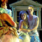 Una escena del grupo de teatro LasBernardas, de Santibáñez, que participará en la dramatización de calle.-BERNARDAS