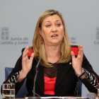 La consejera de Hacienda, Pilar del Olmo, durante la rueda de prensa posterior a la reunión del Consejo de Gobierno de Castilla y León-ICAL