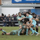 El juego de delantera del SilverStorm El Salvador acabó desequilibrando la balanza en su favor ante el Barça.-J. C. CASTILLO