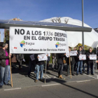 La sección sindical de CCOO convoca a la plantilla de Tragsa a una concentración frente a la Delegación del Gobierno en Castilla y León para evitar los despidos.-ICAL