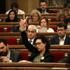 Marta Rovira, en un pleno del Parlament.-/ NÚRIA JULIÀ