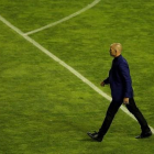 El entrenador del Rayo Vallecano Paco Jémez se retira del estadio tras el duelo ante el Espanyol-JOSÉ LUIS ROCA