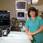 La anestesióloga María Teresa Fernández en las instalaciones del Hospital Comarcal de Medina del Campo en la provincia de Valladolid.-J. M. LOSTAU