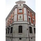 Fachada del edificio del Procurador del Común, en León.-EUROPA PRESS