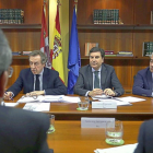 De Santiago–Juárez, Fernández Carriedo y Gredilla, en la reunión de la Comisión de Coordinación Territorial.-ICAL