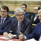 ministro de exteriores, Alfonso Dastis, junto al presidente del Partido Popular de Castilla y León, Alfonso Fernández Mañueco, inauguran la cumbre de líderes de la Unión Demócrata Internacional-ICAL