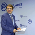 Alfonso Fernández Mañueco, presidente del PP regional, ayer en la sede autonómica del partido en Valladolid.-ICAL