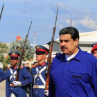 Nicolás Maduro en el aeropuerto de Caracas tras su regreso de Rusia.-AFP