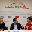 El secretario general del PSOE de Castilla y León, Luis Tudanca, se reúne con los secretarios autonómicos de UGT y CCOO, Agustín Prieto y Ángel Hernández, respectivamente-Ical