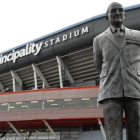 Fachada del estadio de Cardiff, sede de la próxima final de la Champions.-REUTERS / JOHN SIBLEY