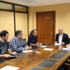 El delegado del Gobierno, Ramiro Ruiz Medrano, mantiene una reunión con representantes de UCCL-Ical