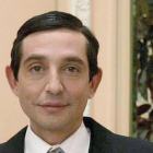 El malogrado actor Roberto Cairo, como Desi, en la serie de TVE 'Cuéntame...'.-Foto: TVE
