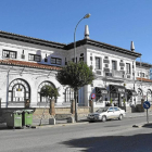 Edificio de la emblemática discoteca ‘Zeus’ en Medina del Campo, que hasta mediados del XX fue una escuela.-S. G. C.